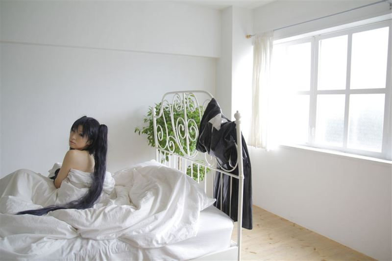 Illustration for article titled When Cosplay Photography Is Sad and Melancholy